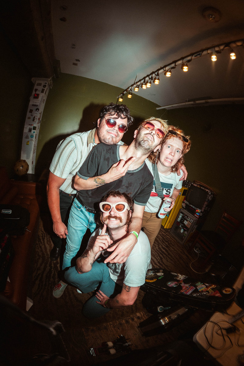 [Beyond] Wine Lips – Semi-Detached Furnished Home