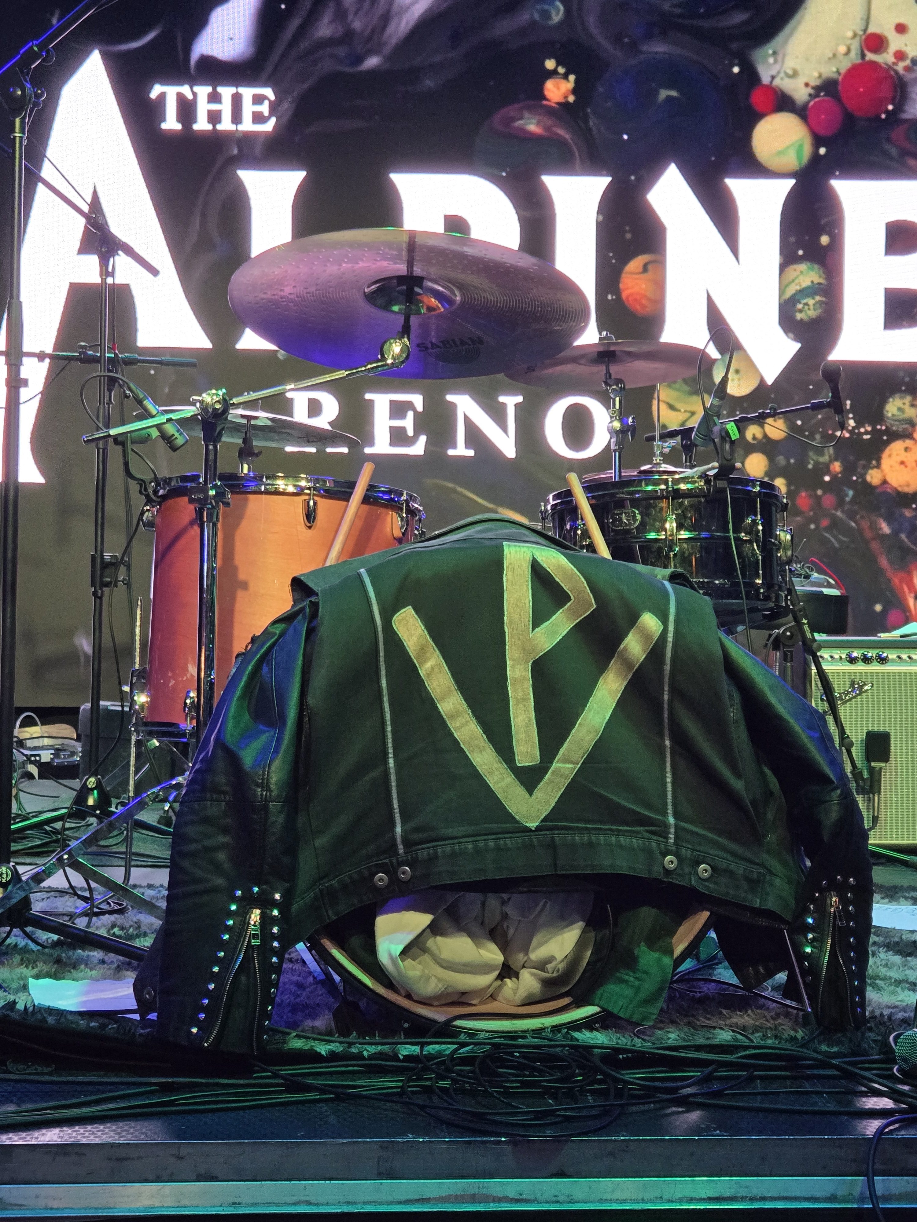 [Photos] Pussy Velour | Service | The Darts | The Alpine | Reno, NV | 05/02/2026